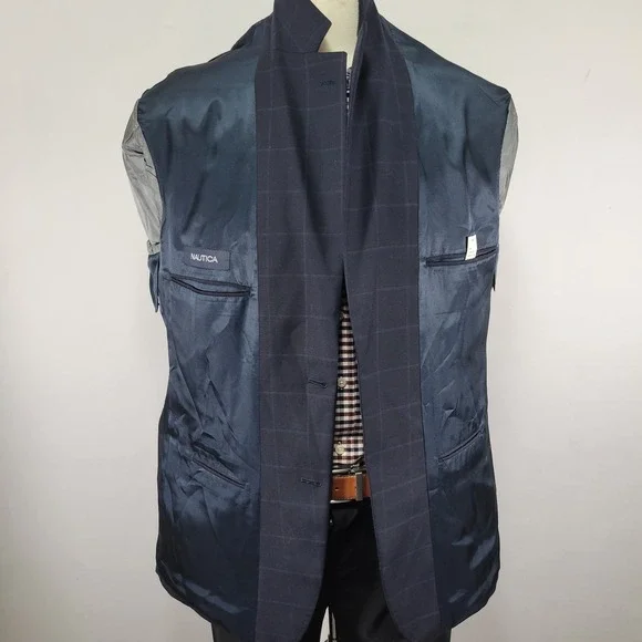 Nautica Men's Sport Coat Blazer Two Button Navy Blue Plaid‎ Wool Size 44R